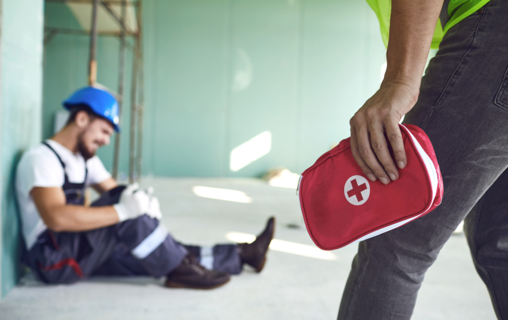 Why Every Parent Should Take First Aid and CPR Courses - Westshore-E.M.R